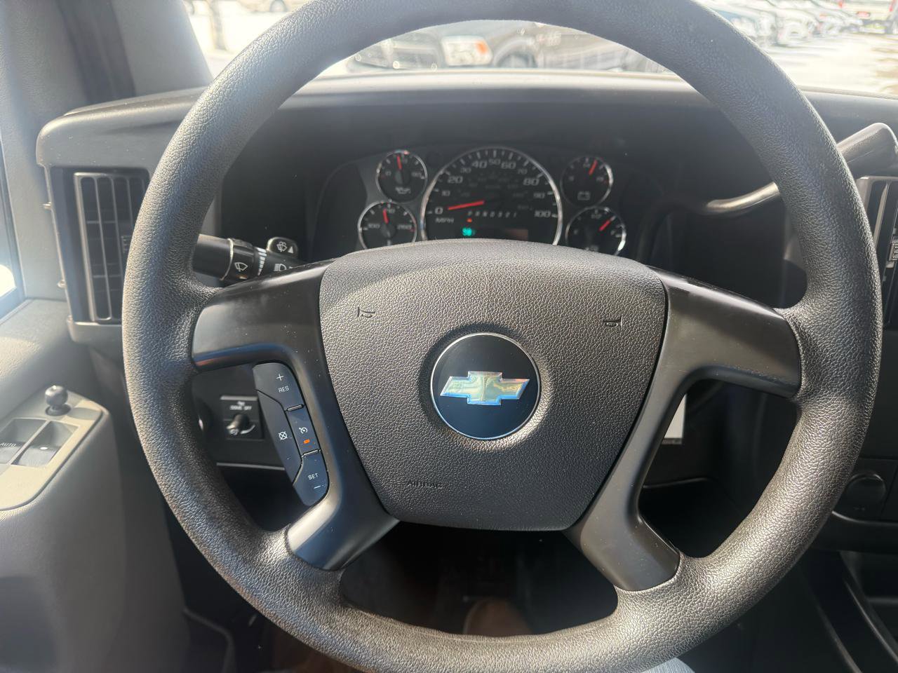 Used 2014 Chevrolet Express 1500 LT w/ LT Preferred Equipment Group image 15