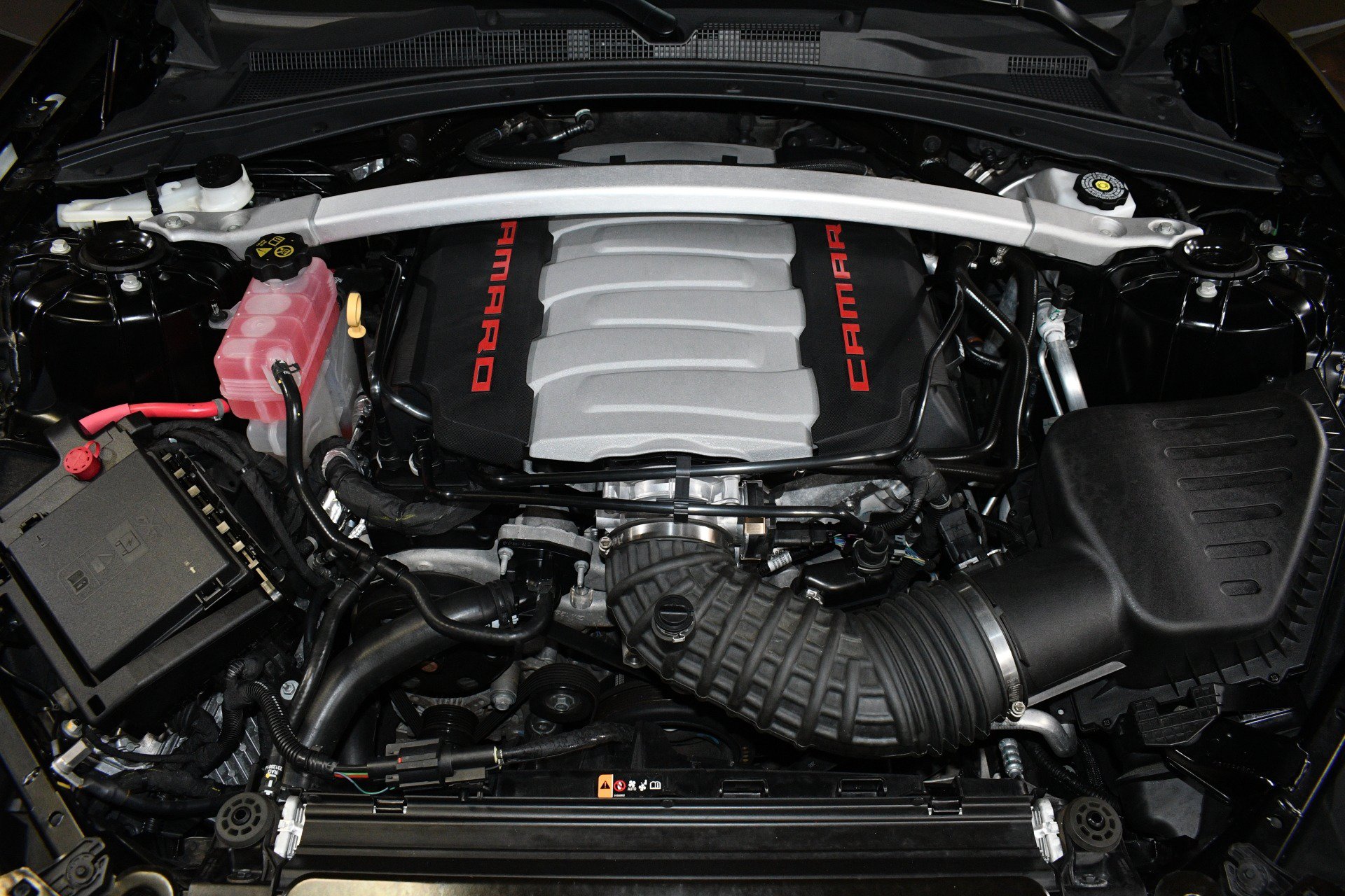 Used 2021 Chevrolet Camaro SS RWD image 93