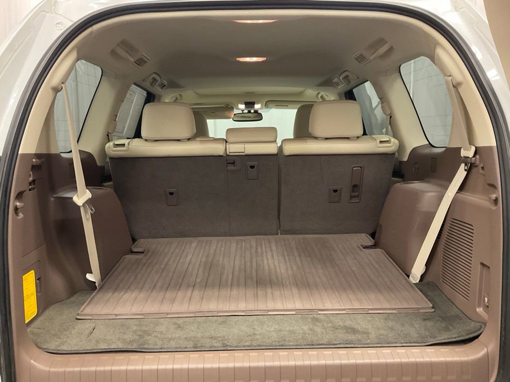 Used 2015 Lexus GX 460 w/ Premium Package image 10