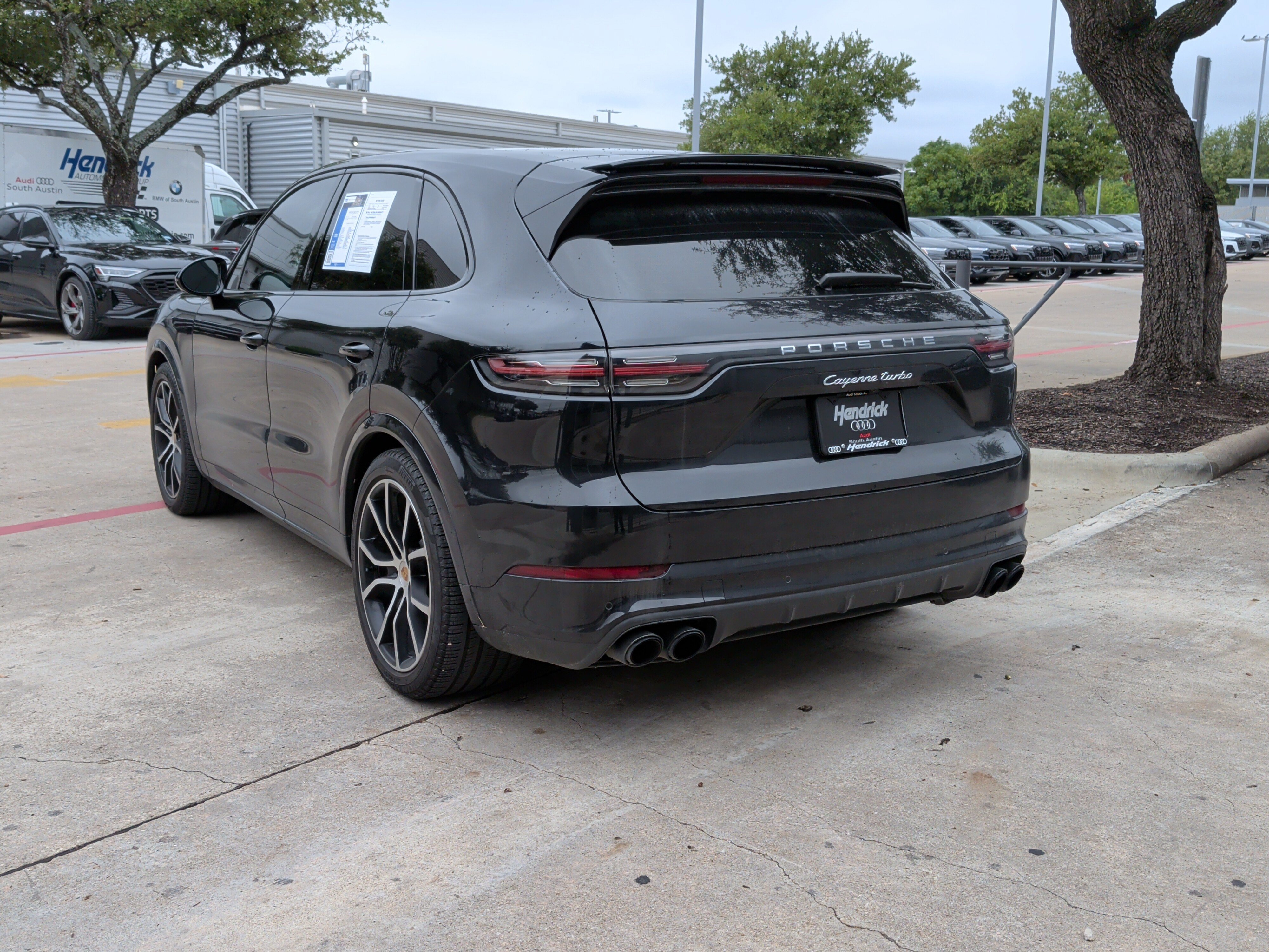 Used 2022 Porsche Cayenne Turbo AWD/4WD image 8