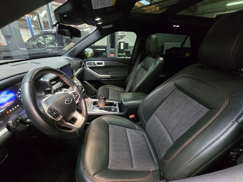 Used 2022 Ford Explorer Timberline image 9
