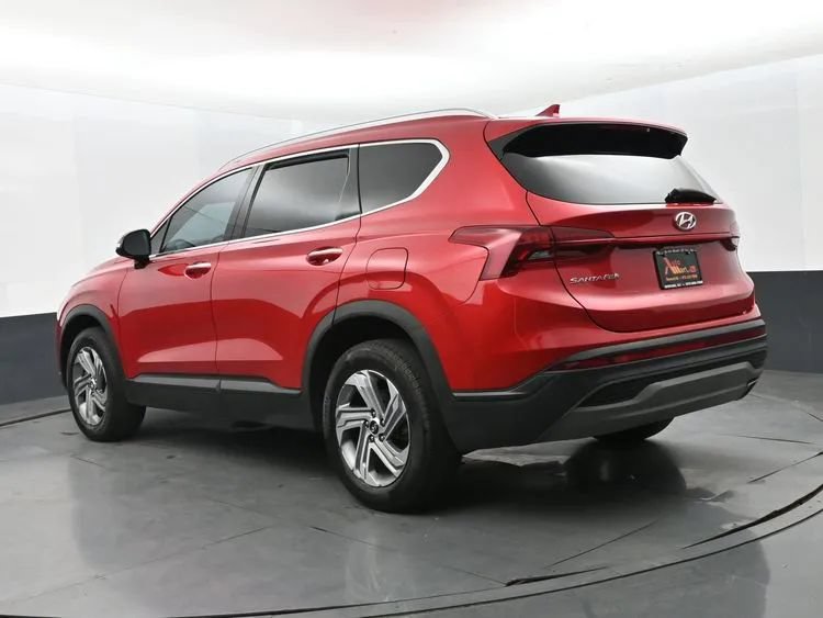 Used 2023 Hyundai Santa Fe SEL FWD image 9