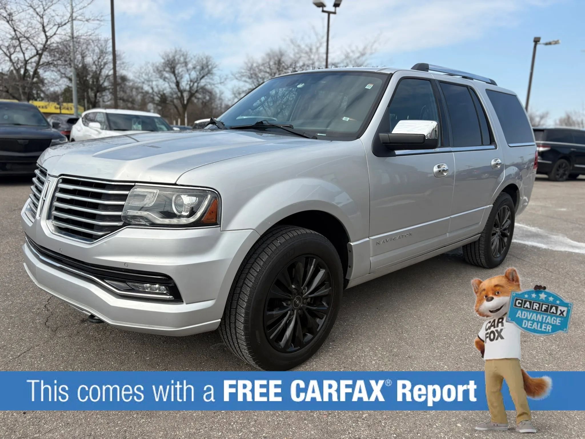 Used 2015 Lincoln Navigator 4WD image 1
