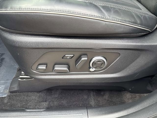 Used 2024 Hyundai Palisade Calligraphy image 25