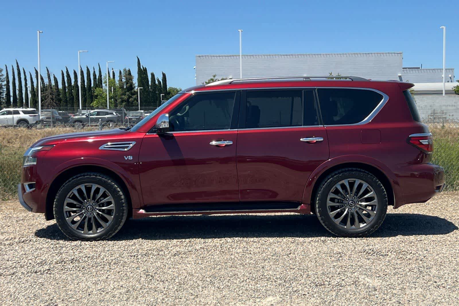 Used 2021 Nissan Armada Platinum AWD/4WD image 6