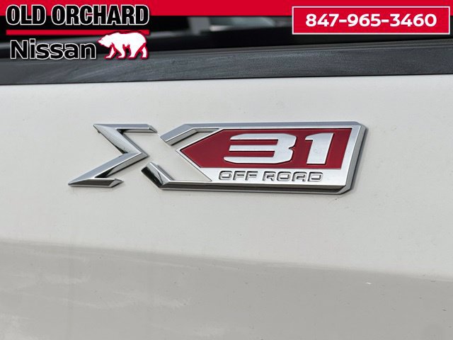 Used 2023 GMC Sierra 1500 Elevation w/ X31 Off-Road Package AWD/4WD image 11