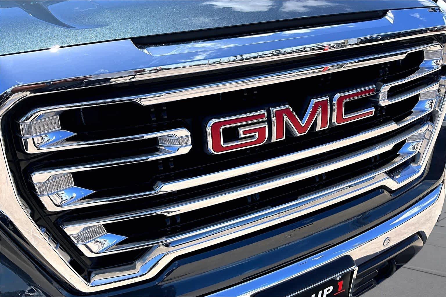 Used 2019 GMC Sierra 1500 SLT AWD/4WD image 30