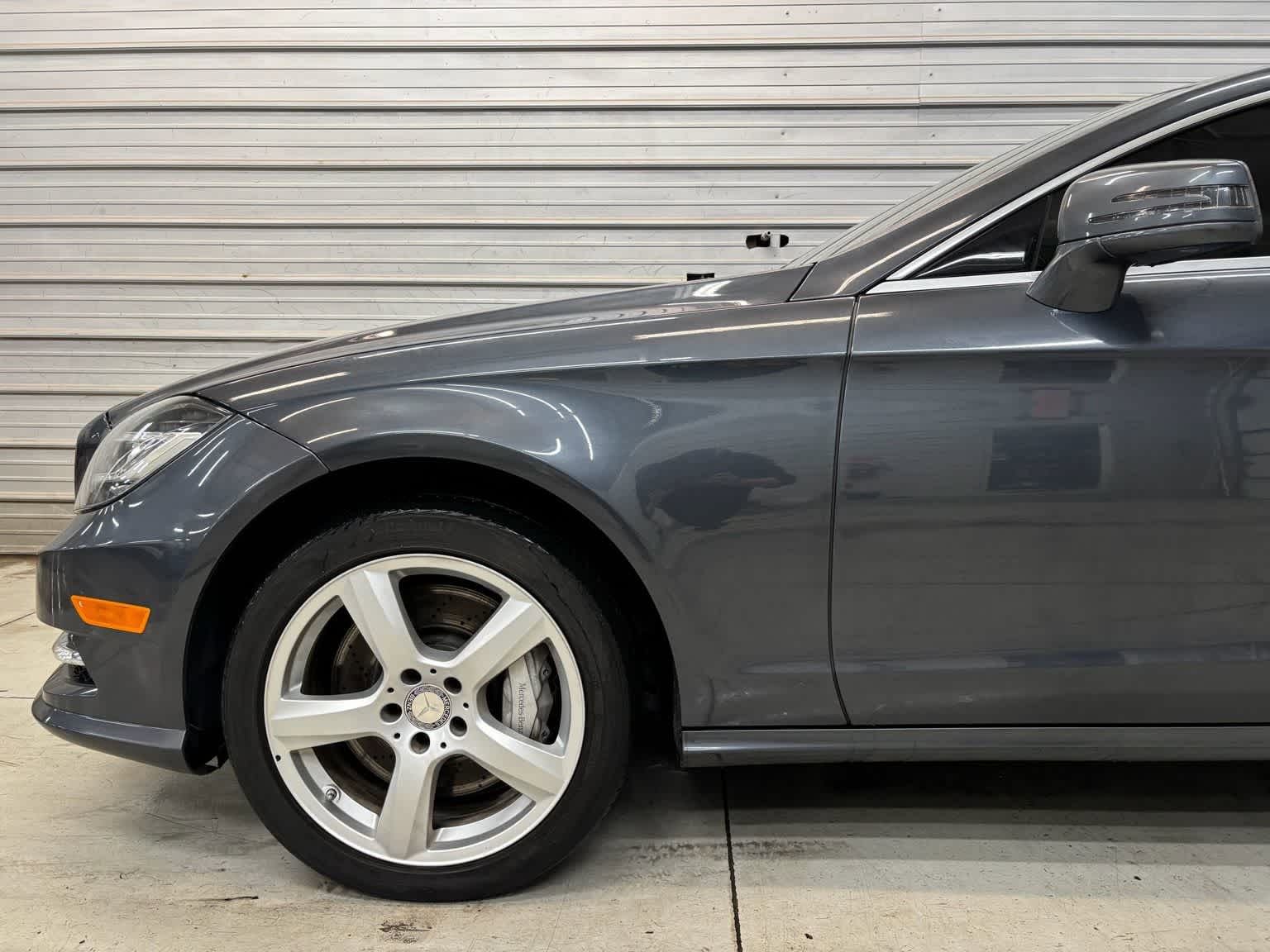 Used 2013 Mercedes-Benz CLS 550 4MATIC image 4