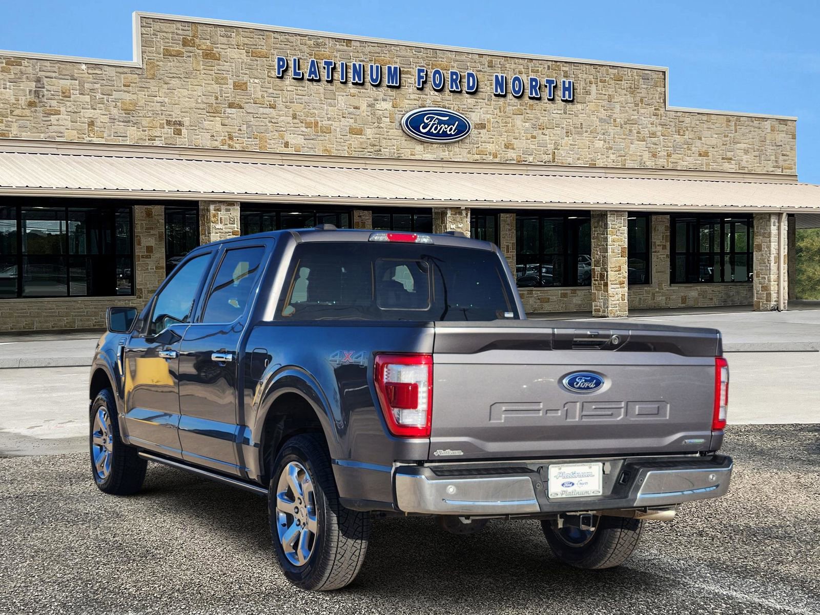 Used 2023 Ford F150 Lariat w/ Equipment Group 502A High image 4