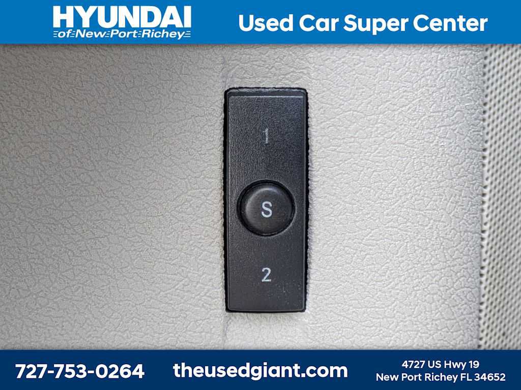 Used 2007 Chrysler 300 C RWD image 20