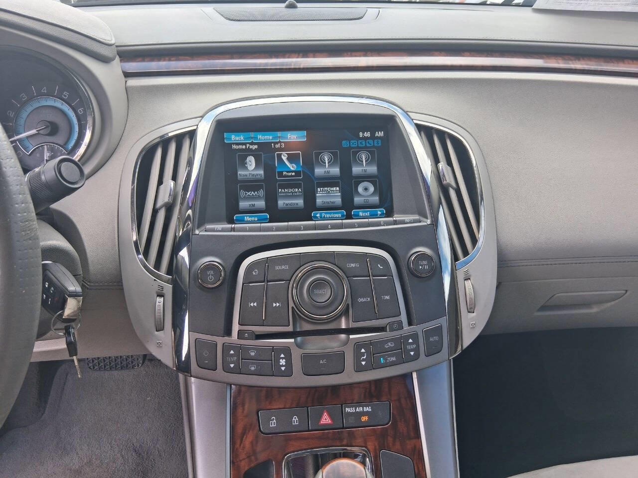 Used 2013 Buick LaCrosse image 11