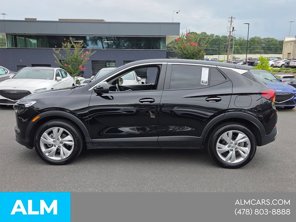Used 2025 Buick Encore GX Preferred FWD image 3