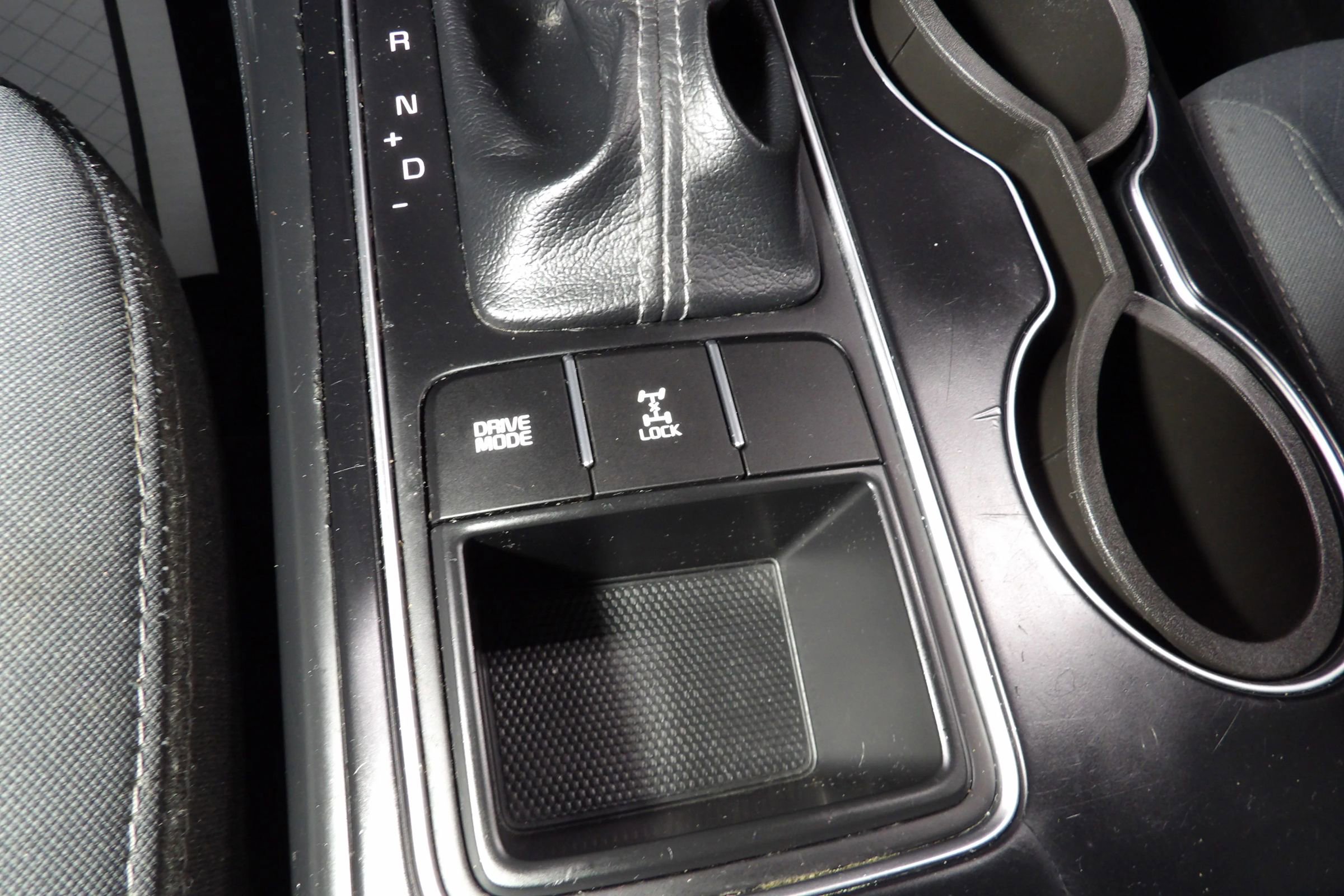 Used 2020 Kia Sorento AWD V6 image 18