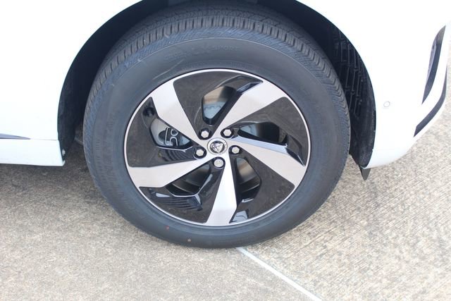 New 2026 Jaguar F-PACE R-Dynamic S image 9