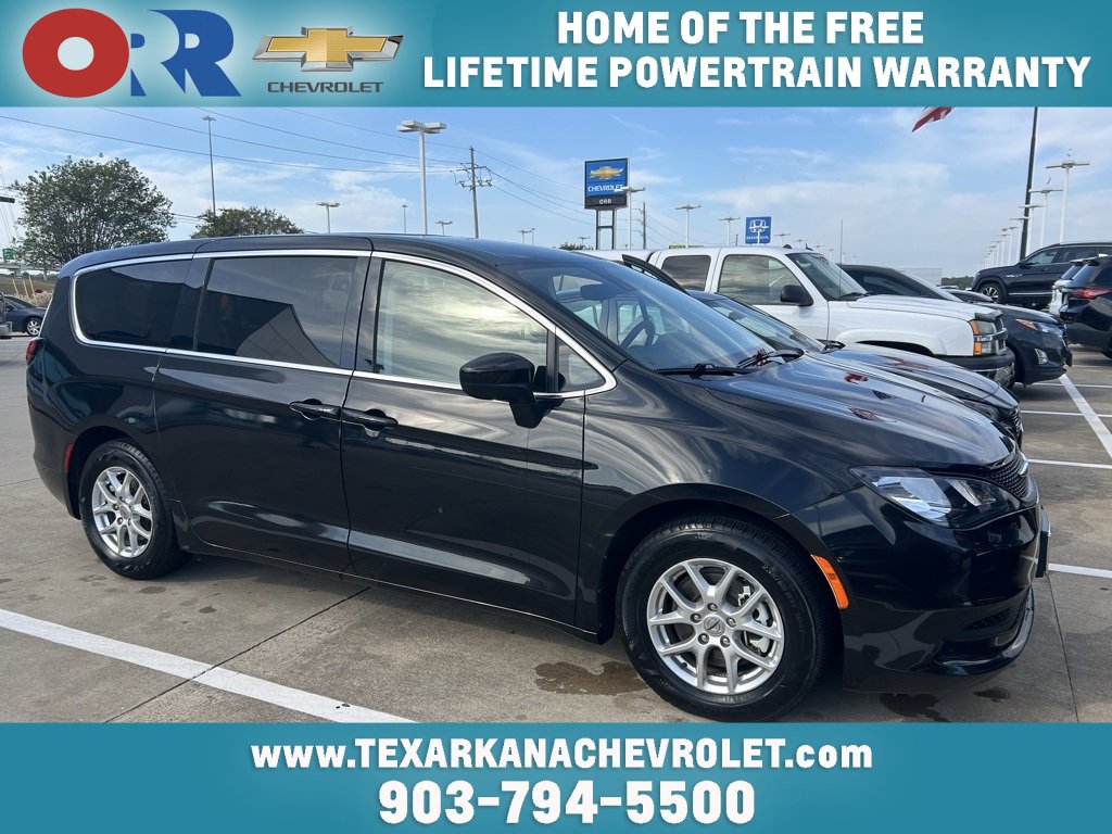 Used 2023 Chrysler Voyager LX