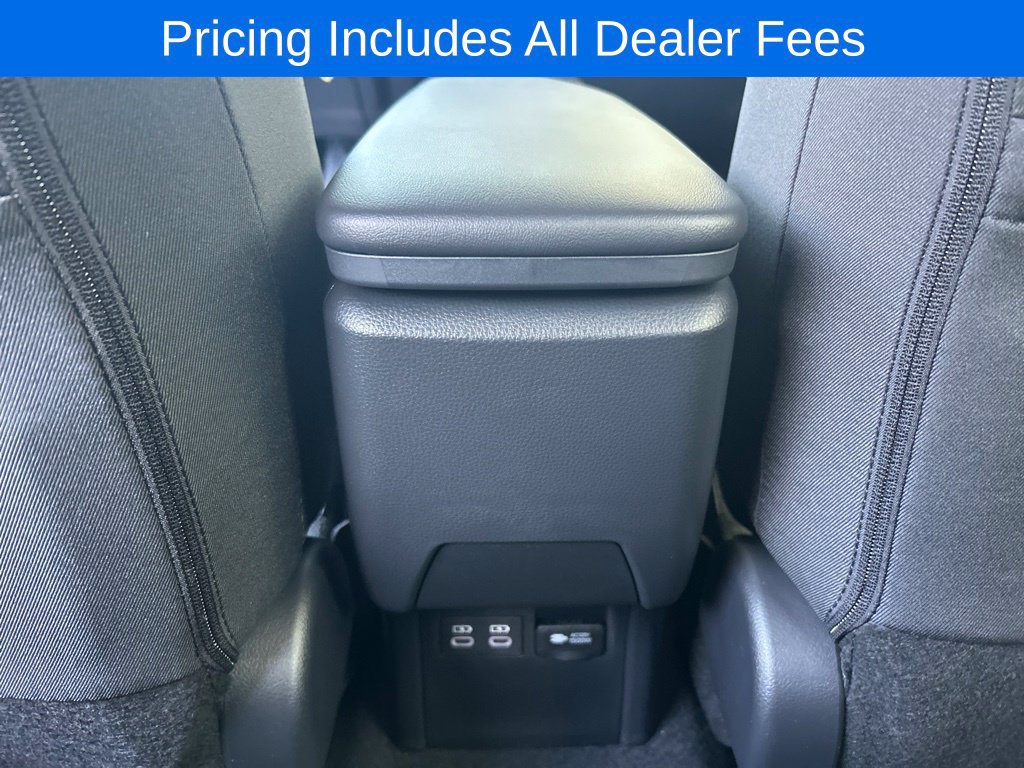 New 2027 Toyota Prius Plug-In Hybrid FWD image 10