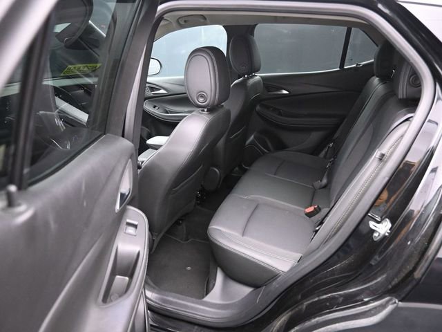Used 2025 Buick Encore GX Preferred AWD/4WD image 29