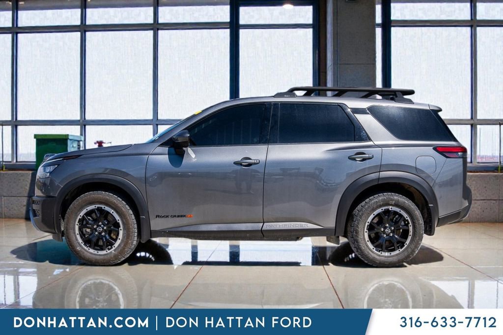 Used 2024 Nissan Pathfinder Rock Creek AWD/4WD image 2