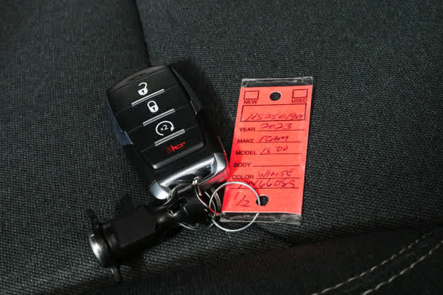 Used 2023 RAM 1500 Big Horn image 34