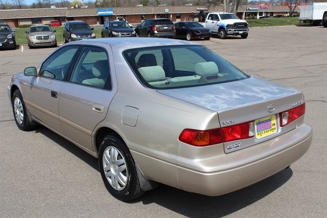 Used 2001 Toyota Camry CE FWD image 23