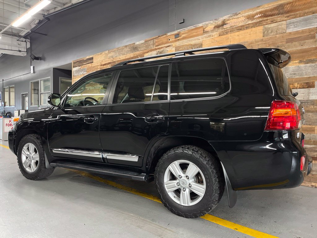 Used 2014 Toyota Land Cruiser AWD/4WD image 16