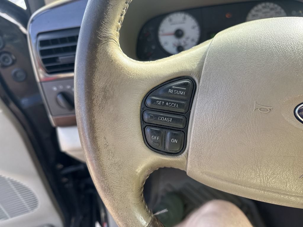Used 2006 Ford F350 King Ranch AWD/4WD image 15