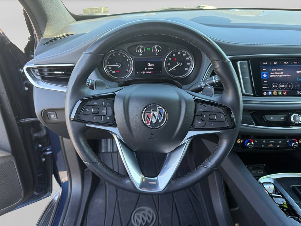 Used 2022 Buick Enclave Essence w/ LPO, Touring Package AWD/4WD image 17