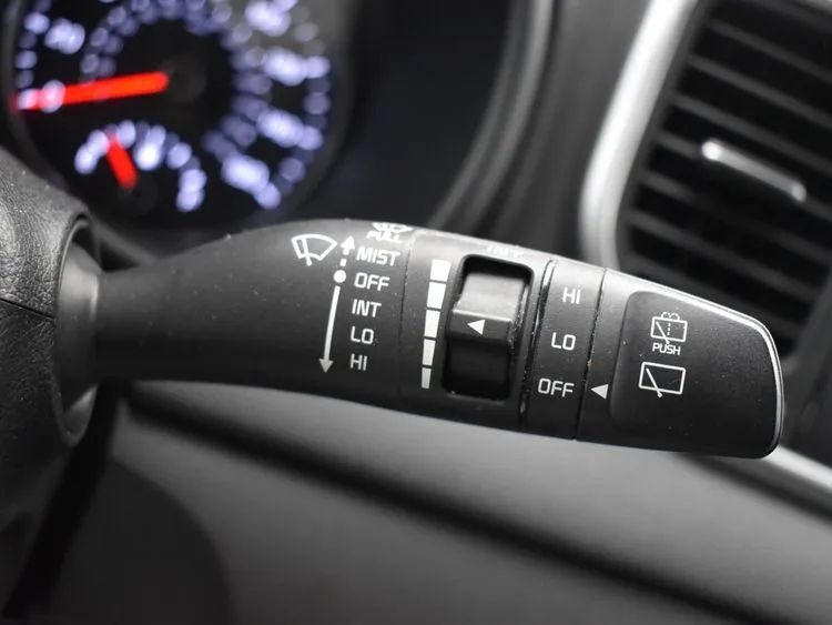 Used 2020 Kia Sportage LX w/ LX Popular Package AWD/4WD image 26