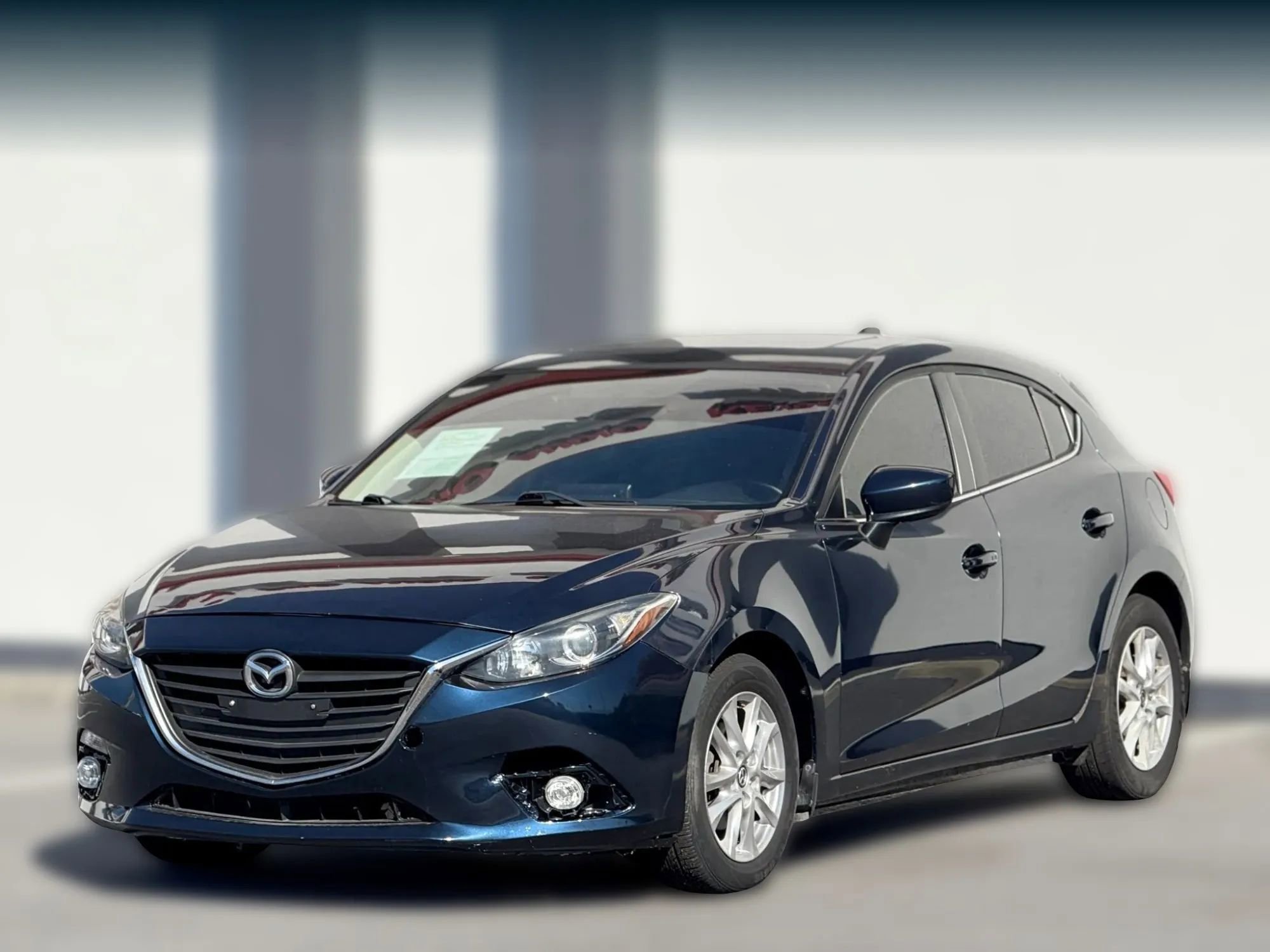 Used 2015 MAZDA MAZDA3 i Grand Touring image 6