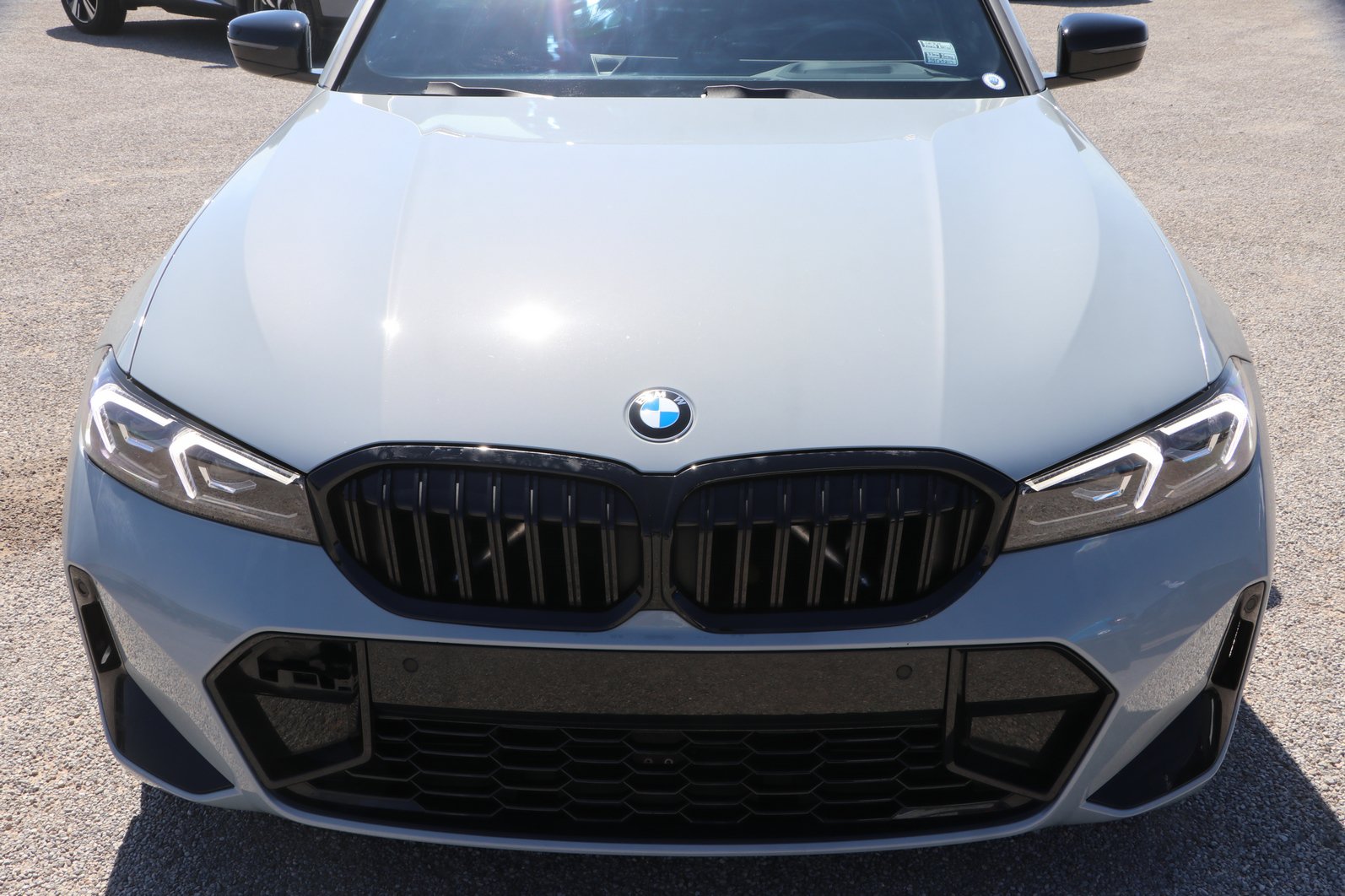 Used 2025 BMW 330i Sedan RWD image 2