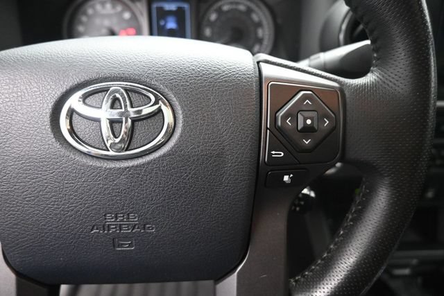 Used 2016 Toyota Tacoma TRD Sport w/ Premium & Technology Package RWD image 14