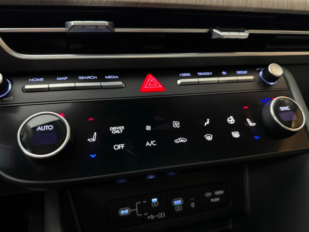 Used 2024 Hyundai Sonata Limited image 24