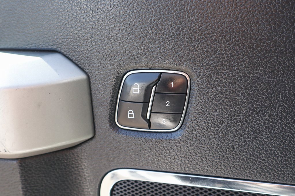 Used 2019 Ford F450 Lariat w/ Lariat Ultimate Package image 16