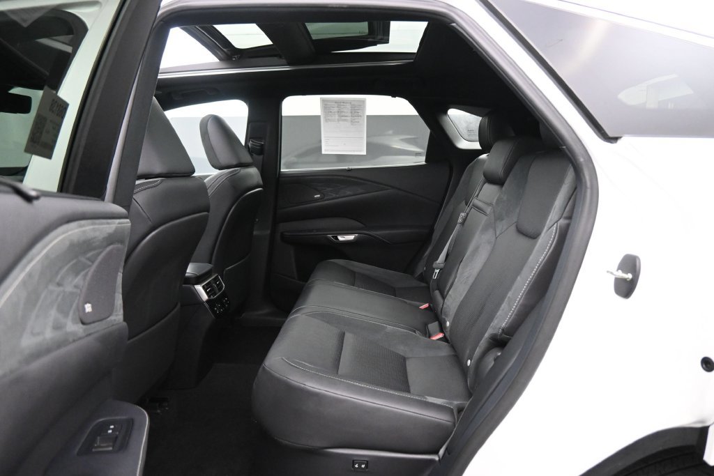 Used 2023 Lexus RX 350 FWD w/ Cold Area Package image 18