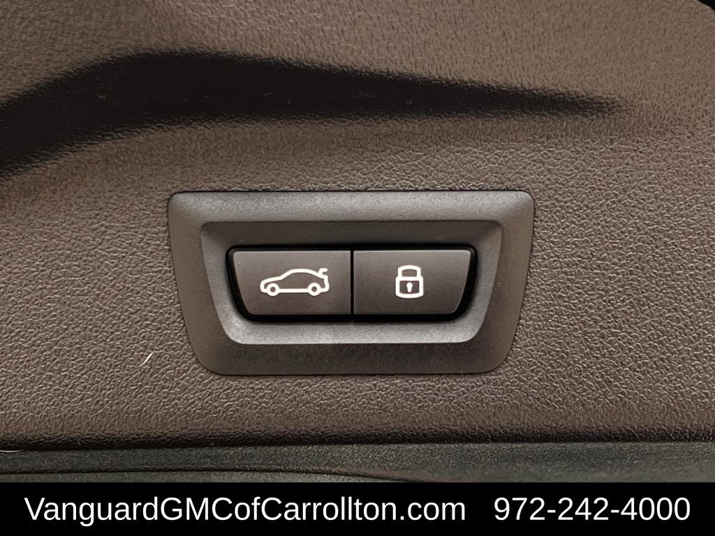 Used 2025 BMW X7 xDrive40i w/ M Sport Package image 36