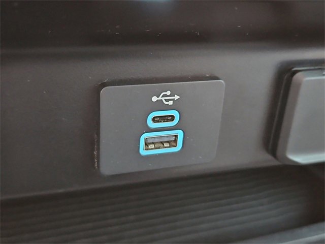 Used 2024 Ford F250 XLT image 23
