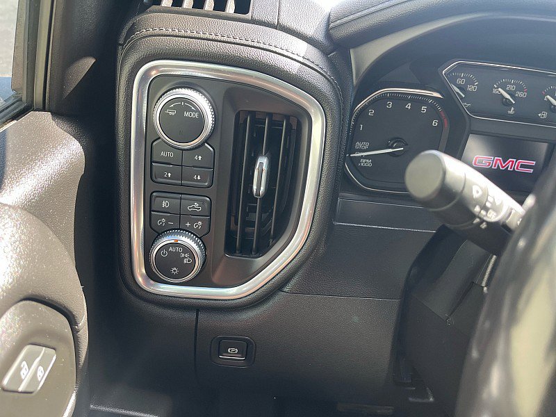 Used 2020 GMC Sierra 1500 Elevation w/ Elevation Value Package AWD/4WD image 30