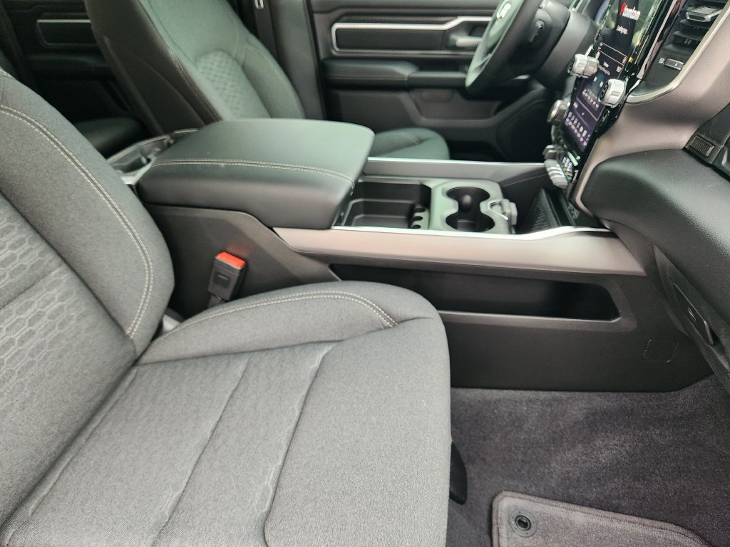 New 2026 RAM 1500 Lone Star AWD/4WD image 11