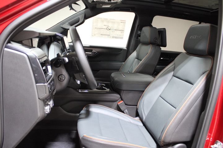 New 2026 GMC Yukon XL AT4 w/ AT4 Premium Plus Package AWD/4WD image 19