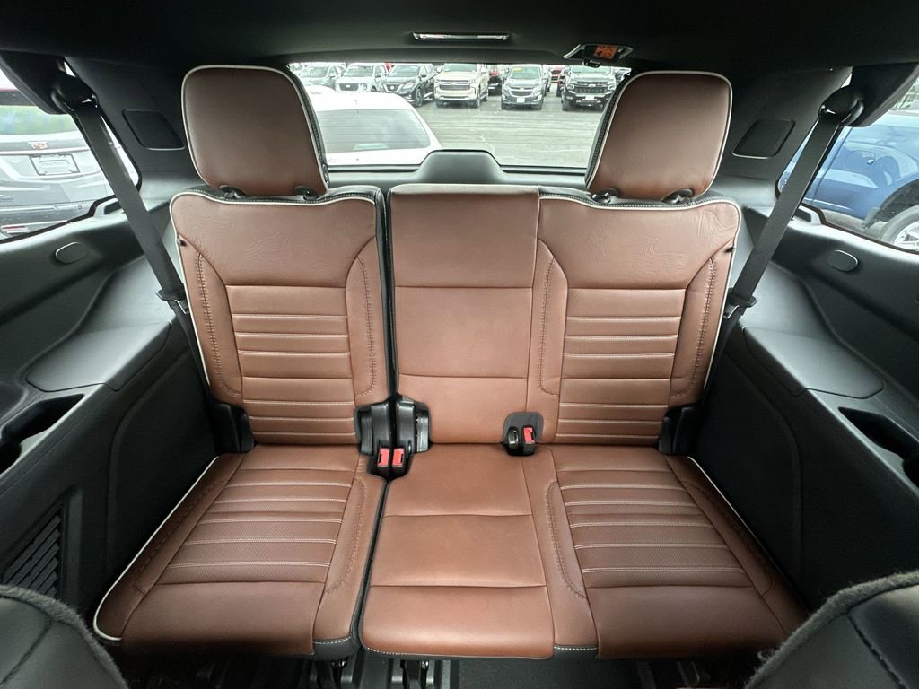 Used 2023 GMC Yukon Denali Ultimate image 24
