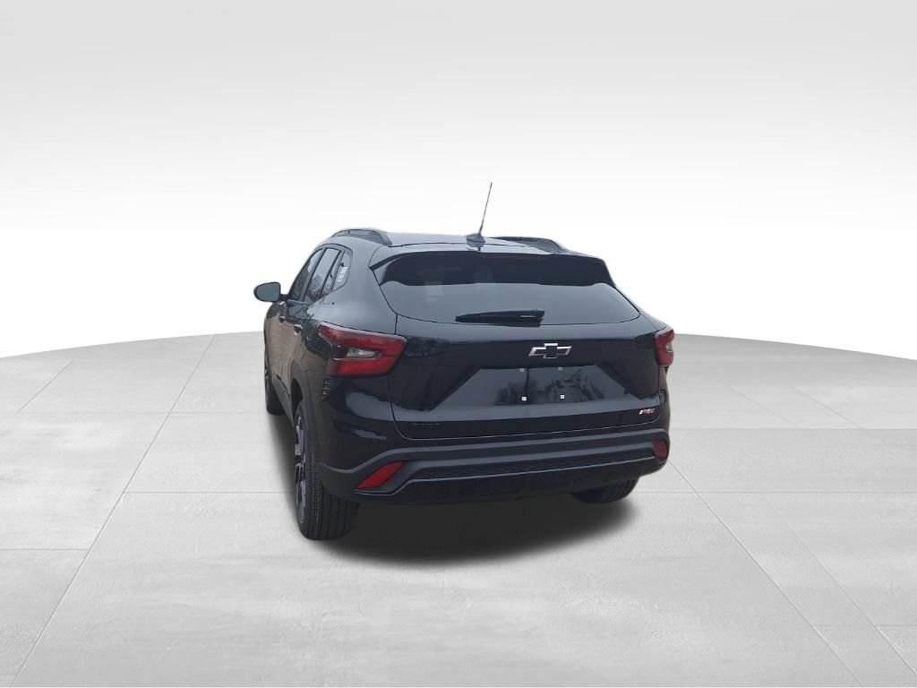 New 2026 Chevrolet Trax RS w/ Driver Confidence Package image 13