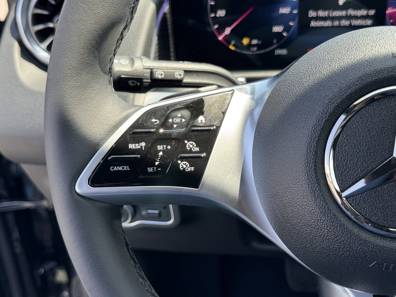 New 2026 Mercedes-Benz GLB 250 image 23