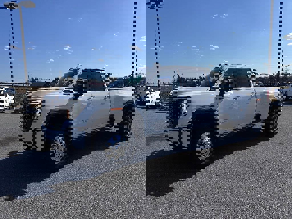 New 2026 GMC Sierra 3500 Denali Ultimate image 2