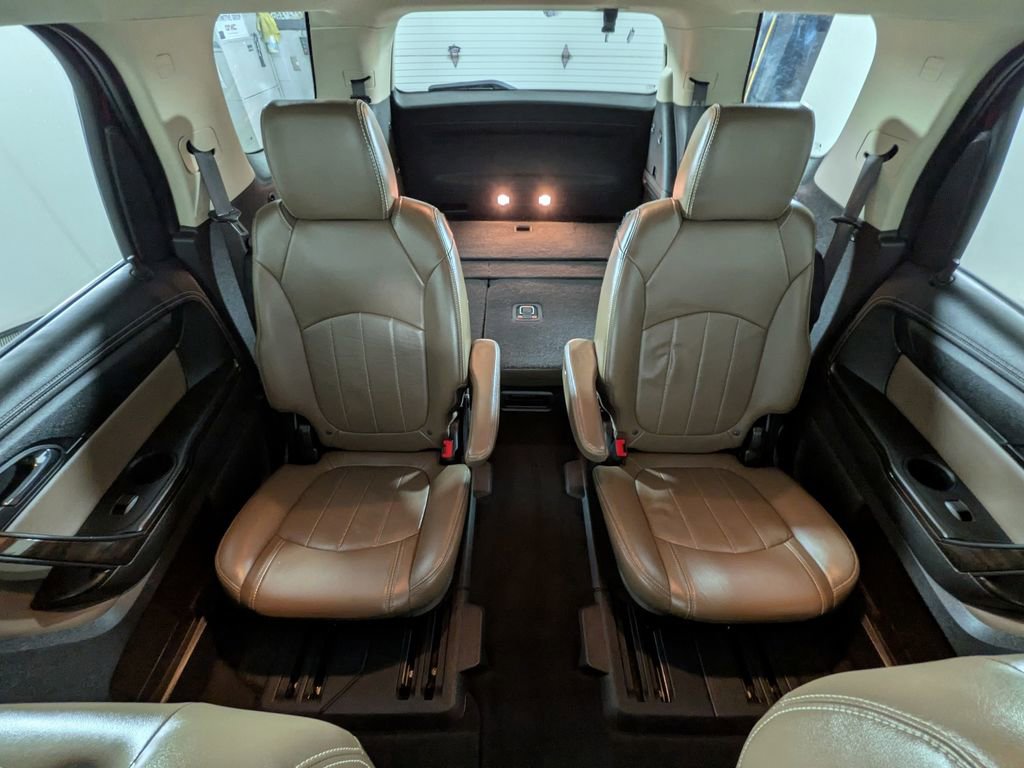 Used 2017 GMC Acadia Limited SLT image 31