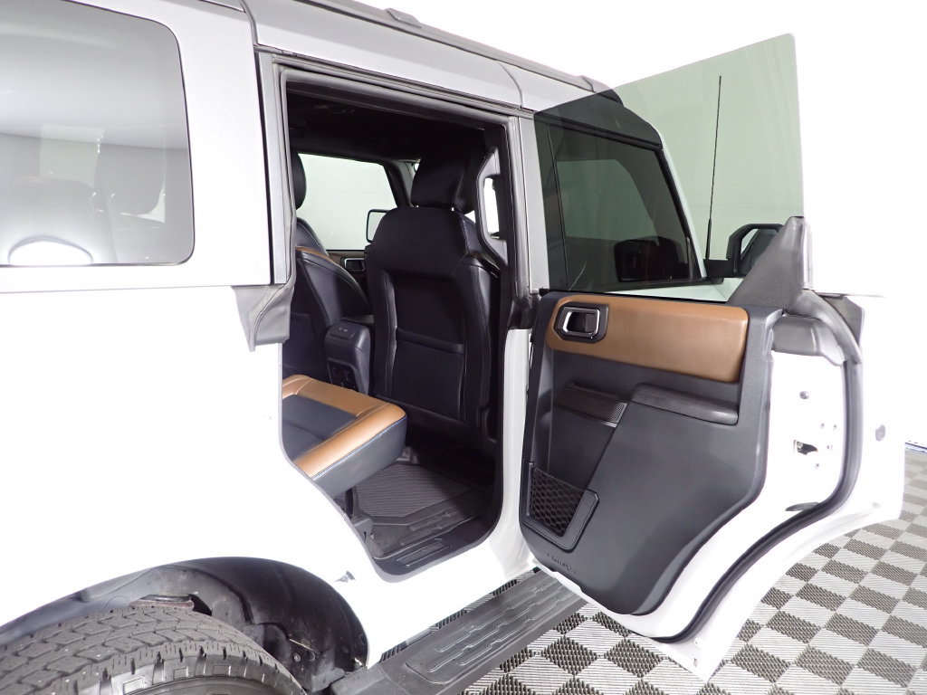 Used 2024 Ford Bronco Outer Banks AWD/4WD image 33