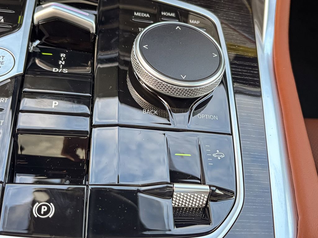 New 2026 BMW X6 xDrive40i image 28