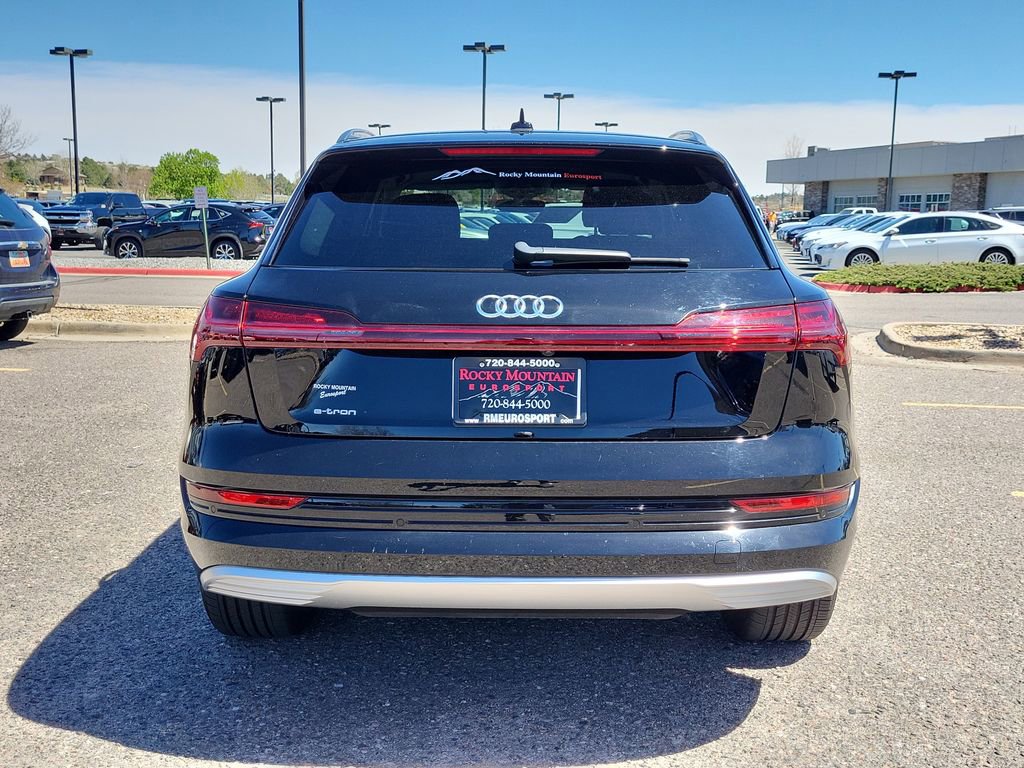 Used 2019 Audi e-tron Premium Plus AWD/4WD image 4