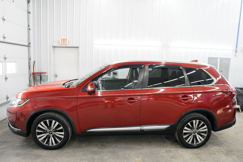 Used 2019 Mitsubishi Outlander SEL AWD/4WD image 8