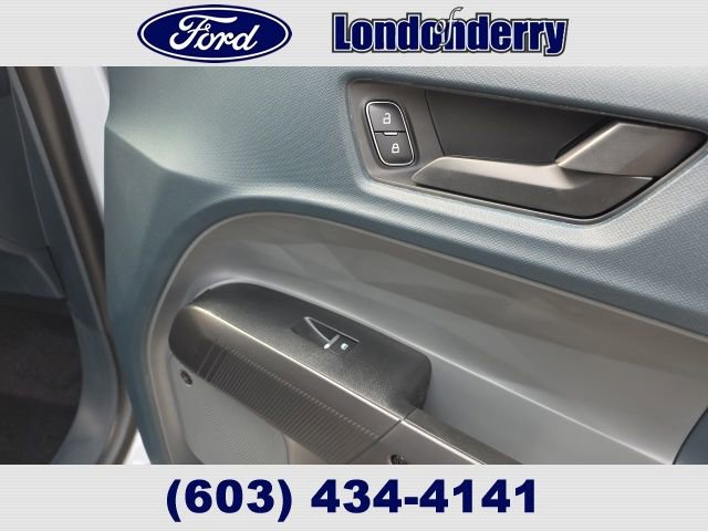 New 2026 Ford Maverick Lariat w/ Black Appearance Package image 38