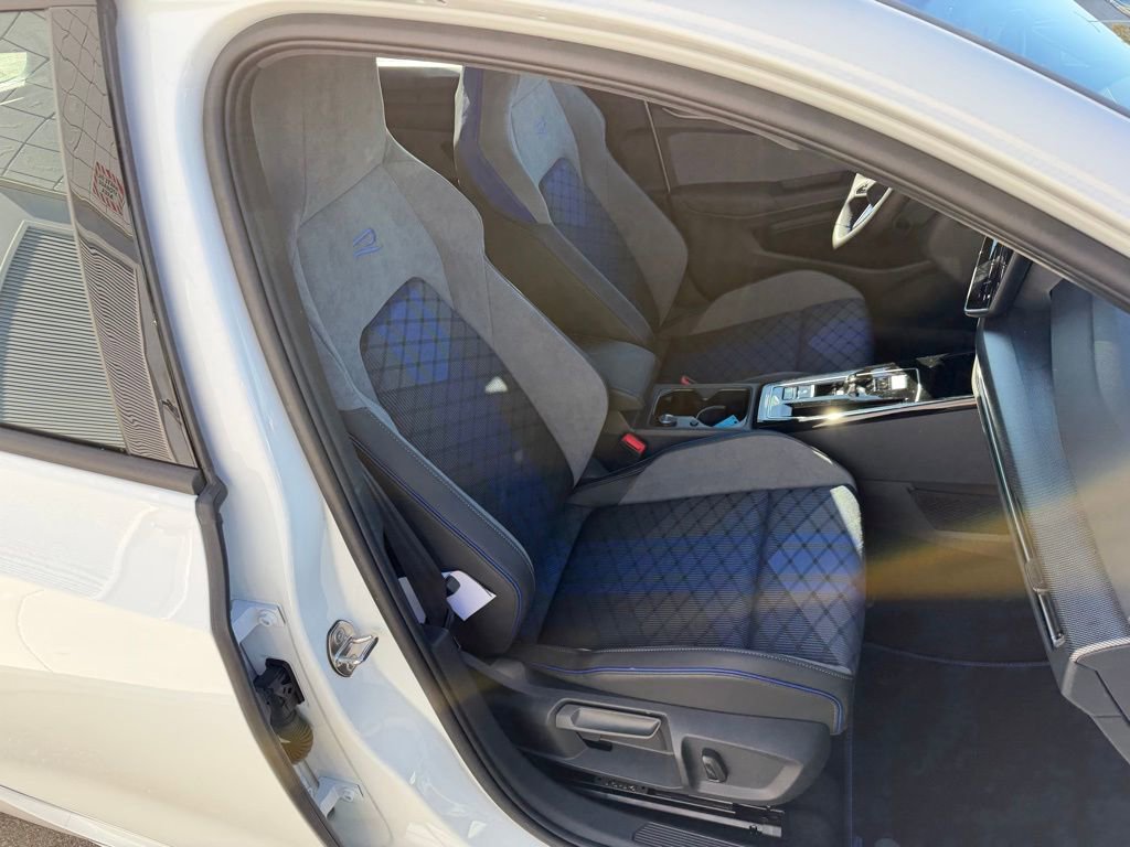 New 2026 Volkswagen Golf w/ Euro Style Package image 20